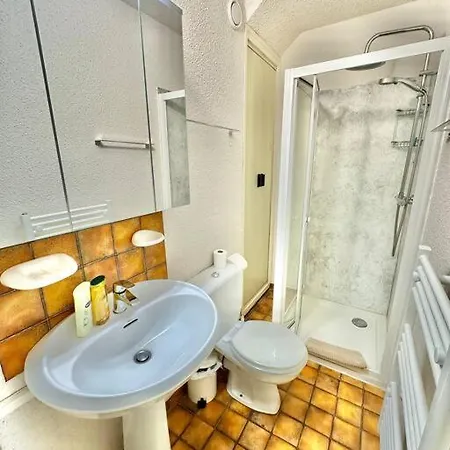 Apartment Nicola Port + Plage + Centre A Pieds Saint-Raphael (Var)
